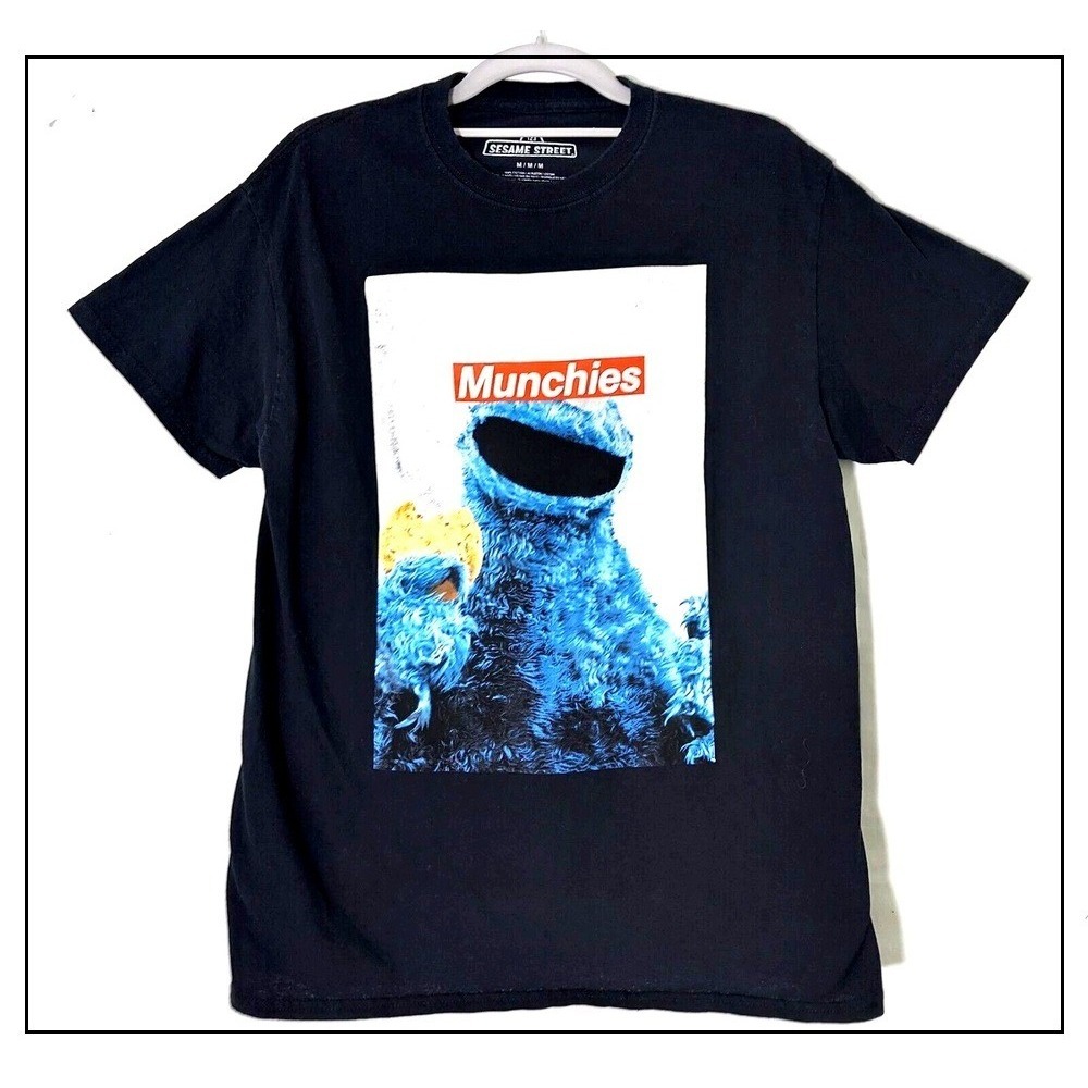 Sesame‎ Street Men T Shirt M Black Munchies Cookie Monster Short Sleeve Casual